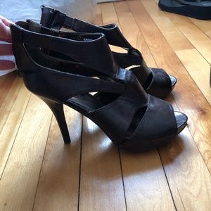 Women’s heels